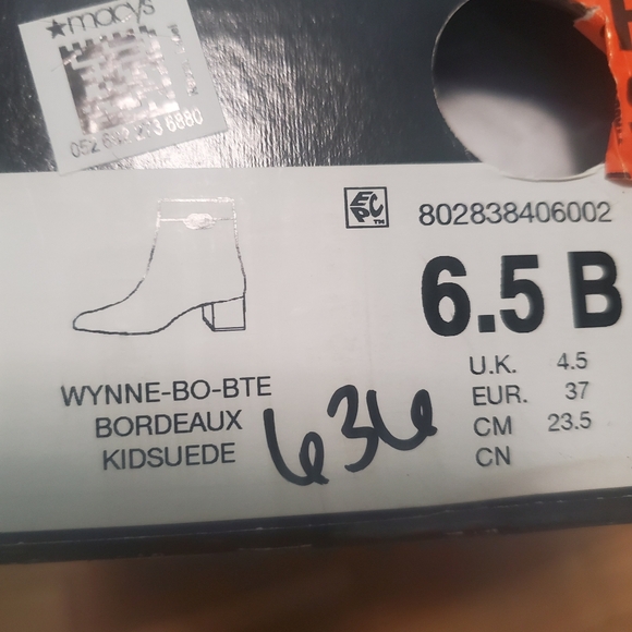 Ralph Lauren burgundy suede booties - Picture 8 of 8